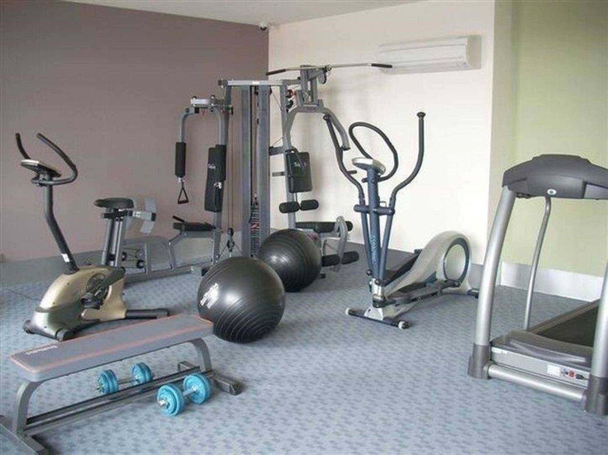 York Cove Hotel George Town Facilități foto